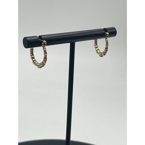 JCM Jacmel 14k Yellow Gold Vintage Marked Bamboo Shrimp Hoop Huggie Earrings - Picture 2 of 10